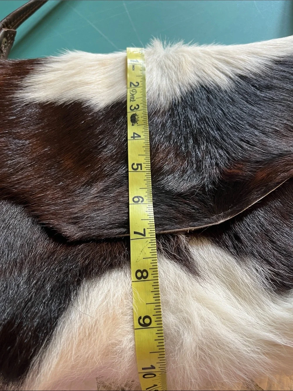 Genuine cowhide crossbody purse. Handmade. - Picture 9 of 10